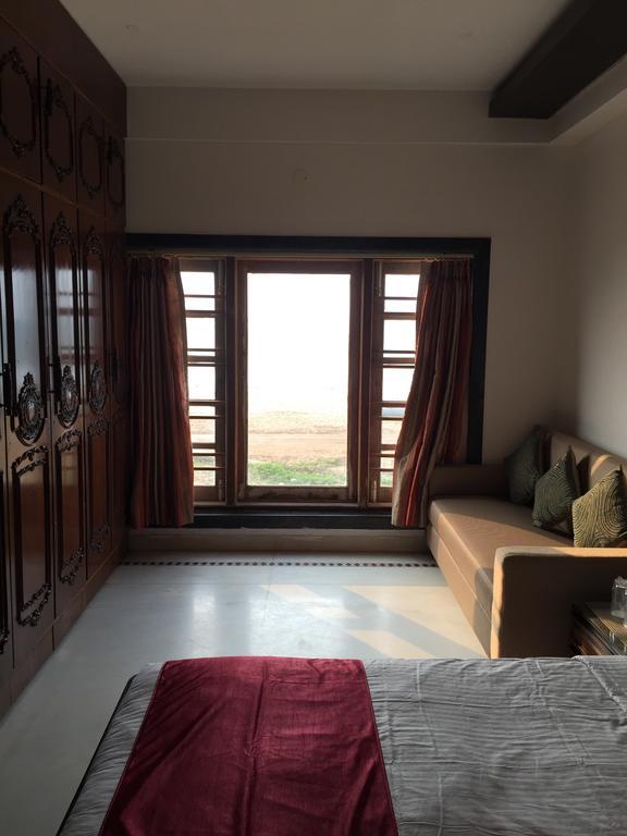 Belmont Puri Villa Exterior photo
