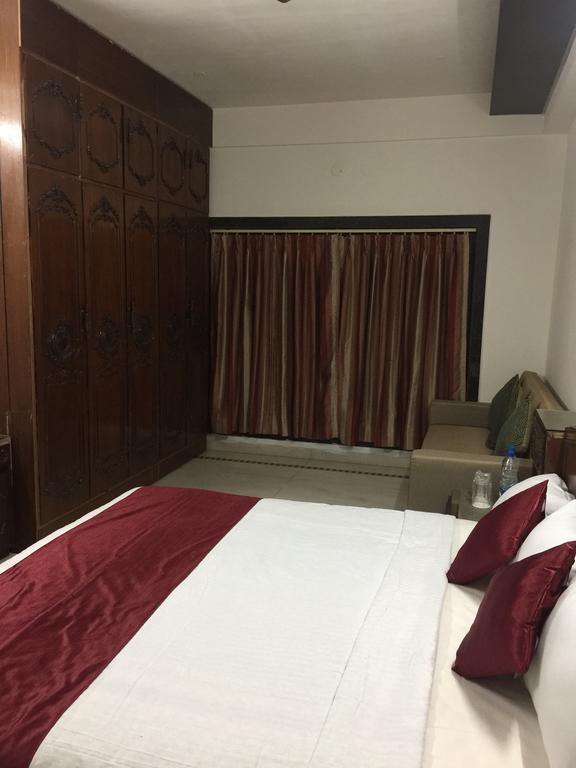 Belmont Puri Villa Exterior photo